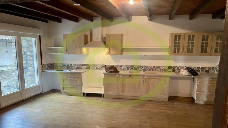 Ma-Cabane - Vente Maison RUELLE SUR TOUVRE, 133 m²