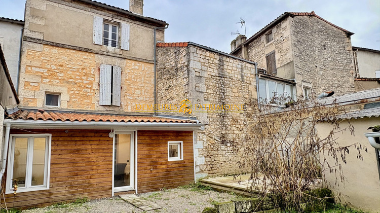 Ma-Cabane - Vente Maison Ruelle-sur-Touvre, 150 m²