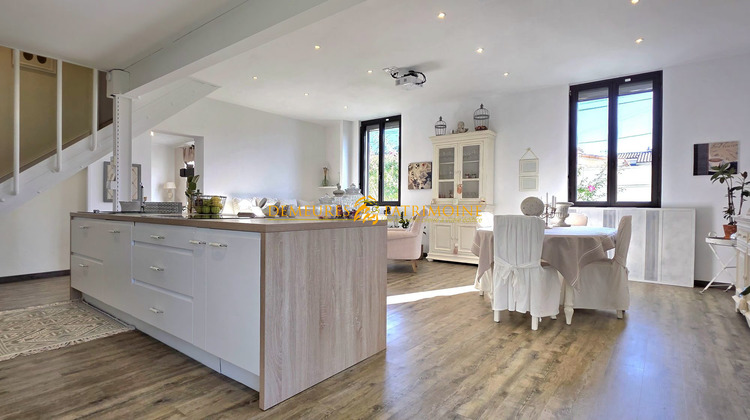 Ma-Cabane - Vente Maison Ruelle-sur-Touvre, 247 m²