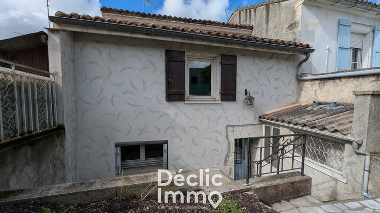 Ma-Cabane - Vente Maison RUELLE SUR TOUVRE, 56 m²