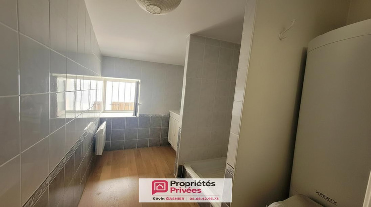Ma-Cabane - Vente Maison RUELLE SUR TOUVRE, 63 m²