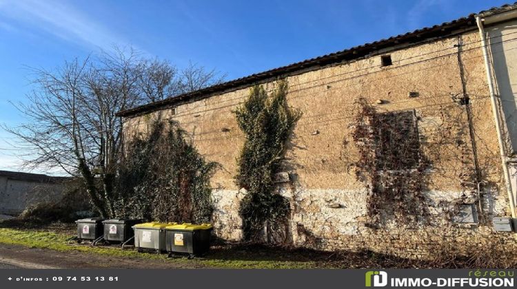 Ma-Cabane - Vente Maison RUFFEC, 50 m²