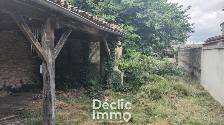 Ma-Cabane - Vente Maison RUFFEC, 82 m²