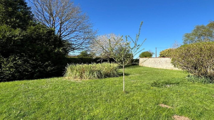 Ma-Cabane - Vente Maison RUFFEC, 218 m²