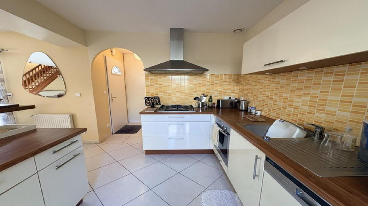 Ma-Cabane - Vente Maison RUFFEC, 97 m²