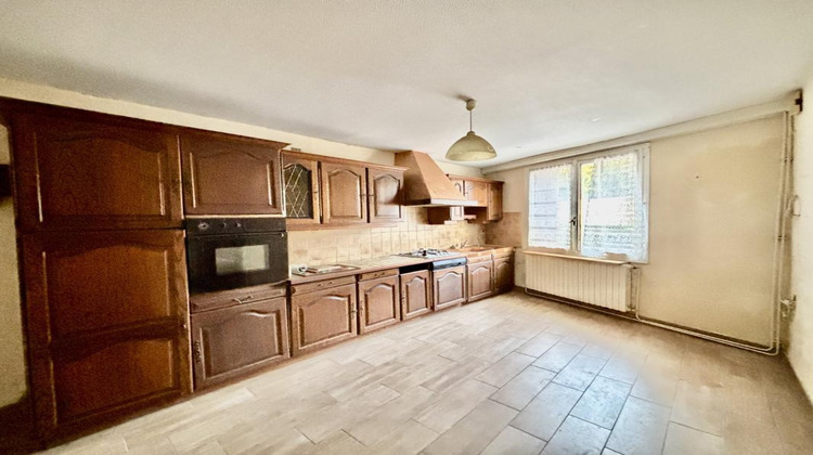 Ma-Cabane - Vente Maison RUFFEC, 114 m²