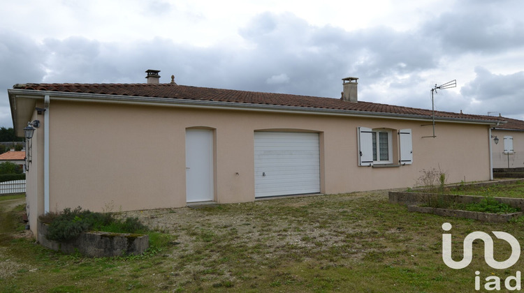 Ma-Cabane - Vente Maison Ruffec, 118 m²