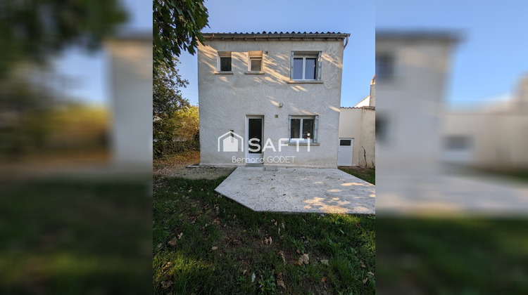 Ma-Cabane - Vente Maison Ruffec, 78 m²