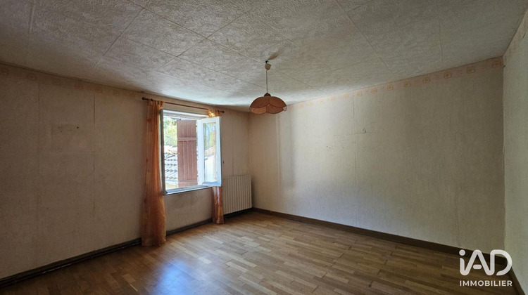 Ma-Cabane - Vente Maison Ruffec, 115 m²