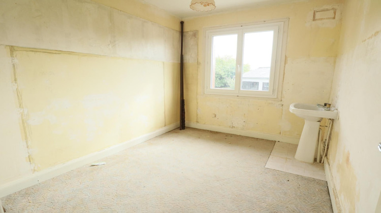 Ma-Cabane - Vente Maison Ruffec, 99 m²