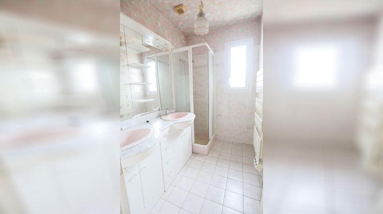Ma-Cabane - Vente Maison Ruffec, 99 m²