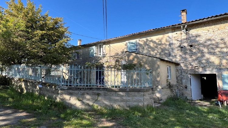 Ma-Cabane - Vente Maison RUFFEC, 187 m²