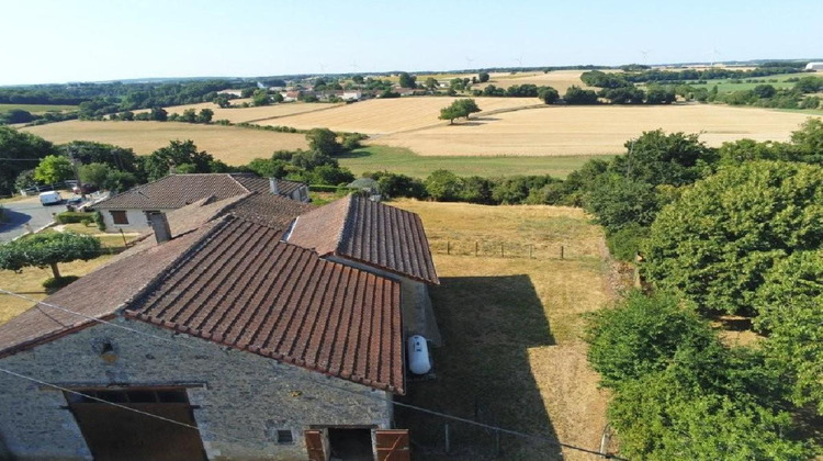 Ma-Cabane - Vente Maison RUFFEC, 92 m²