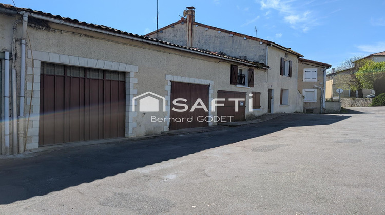 Ma-Cabane - Vente Maison Ruffec, 114 m²