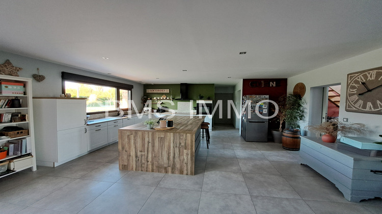 Ma-Cabane - Vente Maison Rumegies, 144 m²