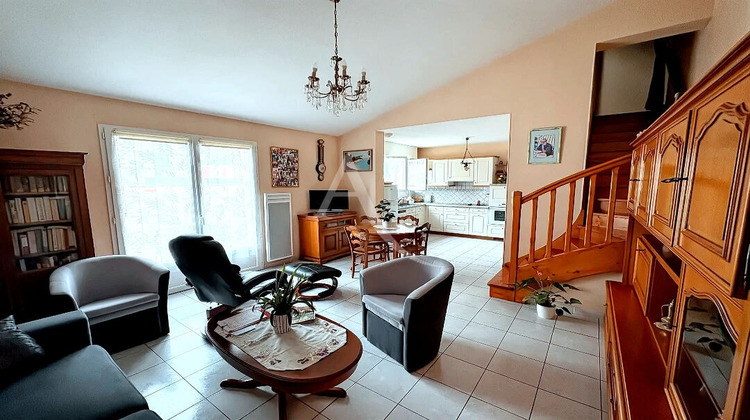 Ma-Cabane - Vente Maison Sables d'Olonne, 77 m²