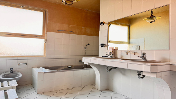 Ma-Cabane - Vente Maison Sables d'Olonne, 189 m²