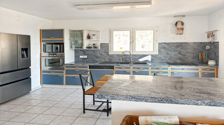 Ma-Cabane - Vente Maison SAGONE, 95 m²