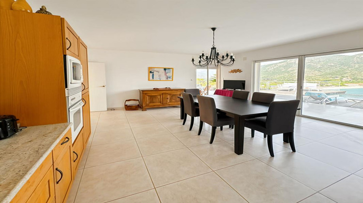 Ma-Cabane - Vente Maison SAGONE, 175 m²