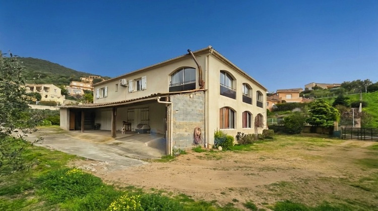 Ma-Cabane - Vente Maison SAGONE, 197 m²