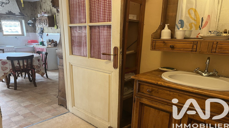 Ma-Cabane - Vente Maison Sail-sous-Couzan, 42 m²