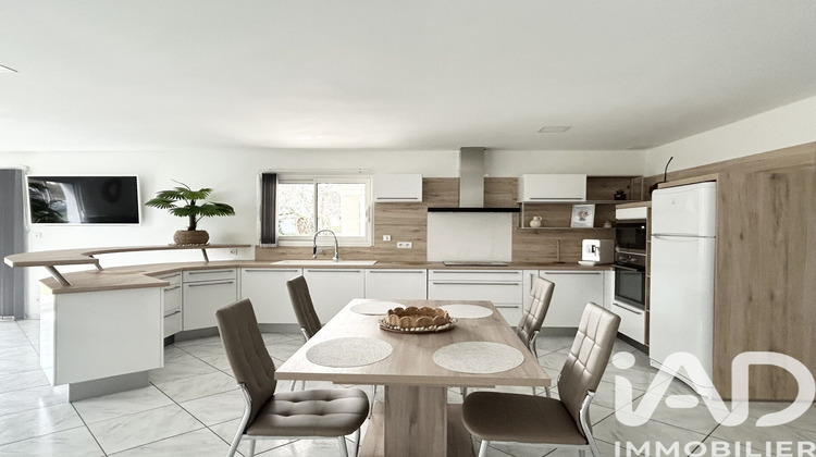 Ma-Cabane - Vente Maison Saint  Pantaleon de Larche, 111 m²