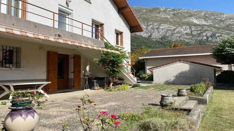 Ma-Cabane - Vente Maison Saint-Égrève, 160 m²