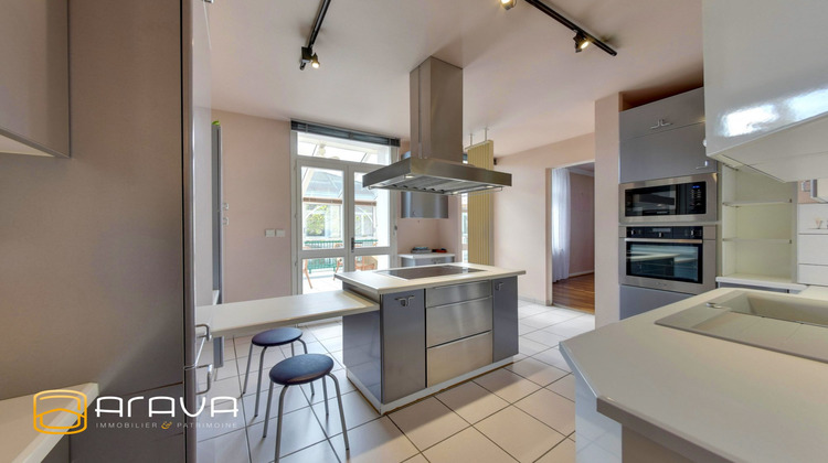 Ma-Cabane - Vente Maison Saint-Égrève, 251 m²