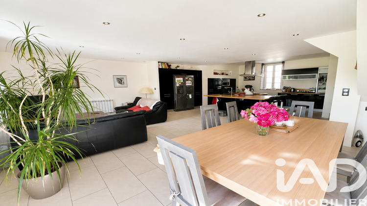 Ma-Cabane - Vente Maison Saint-Élix-le-Château, 198 m²