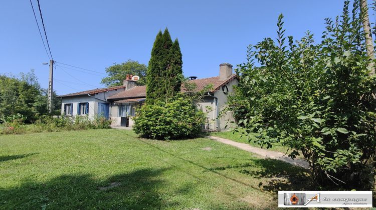 Ma-Cabane - Vente Maison Saint-Éloy-les-Mines, 60 m²