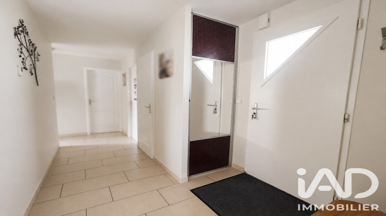 Ma-Cabane - Vente Maison Saint-Étienne-Au-Temple, 114 m²