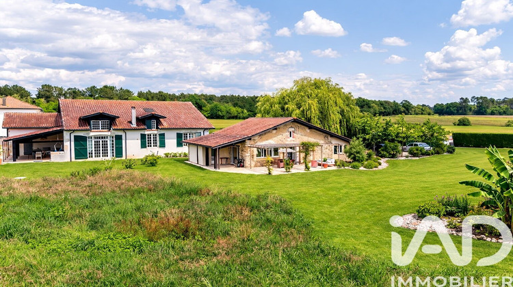 Ma-Cabane - Vente Maison Saint-Étienne-d'Orthe, 453 m²