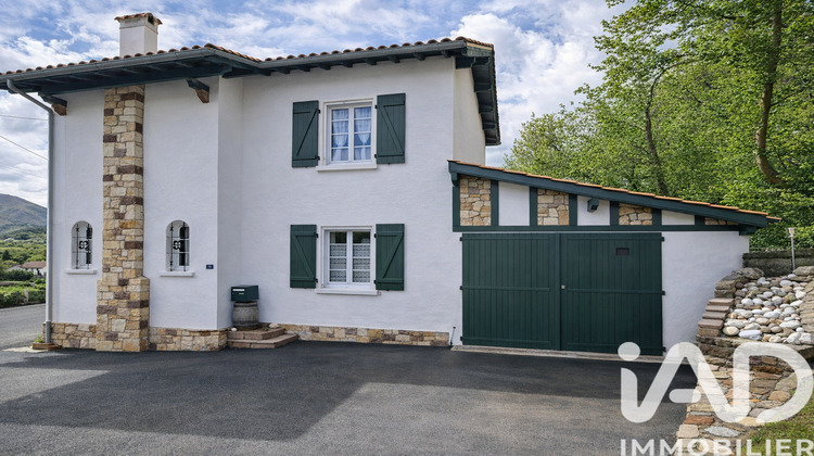 Ma-Cabane - Vente Maison Saint-Étienne-de-Baïgorry, 142 m²