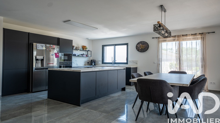Ma-Cabane - Vente Maison Saint-Étienne-de-Fontbellon, 133 m²