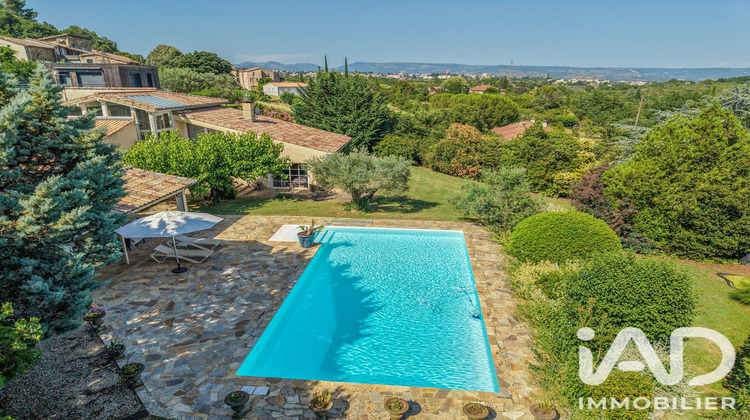 Ma-Cabane - Vente Maison Saint-Étienne-de-Fontbellon, 301 m²