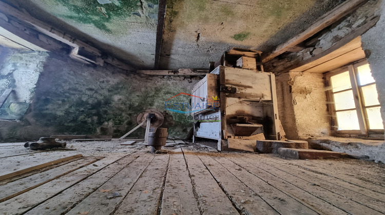 Ma-Cabane - Vente Maison Saint-Étienne-de-Montluc, 110 m²