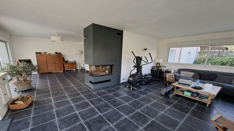 Ma-Cabane - Vente Maison Saint-Étienne-de-Montluc, 182 m²