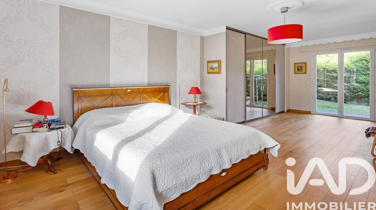 Ma-Cabane - Vente Maison Saint-Étienne-de-Montluc, 204 m²