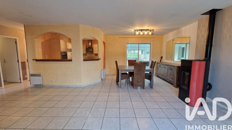 Ma-Cabane - Vente Maison Saint-Étienne-de-Montluc, 114 m²