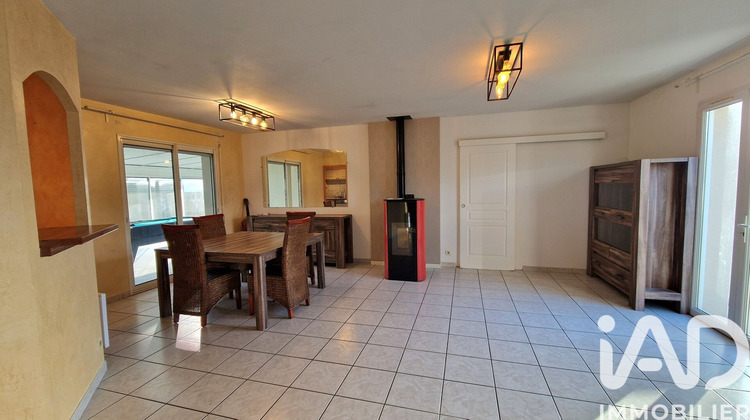 Ma-Cabane - Vente Maison Saint-Étienne-de-Montluc, 114 m²