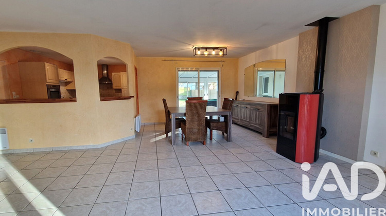 Ma-Cabane - Vente Maison Saint-Étienne-de-Montluc, 114 m²