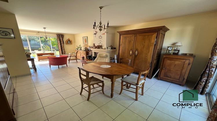 Ma-Cabane - Vente Maison Saint-Étienne-de-Montluc, 104 m²