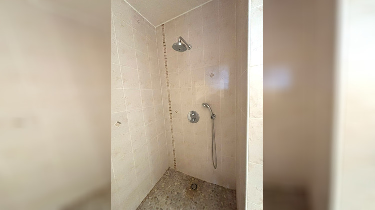 Ma-Cabane - Vente Maison Saint-Étienne-de-Saint-Geoirs, 132 m²