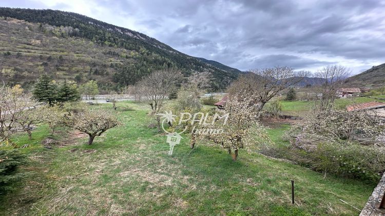 Ma-Cabane - Vente Maison Saint-Étienne-de-Tinée, 160 m²