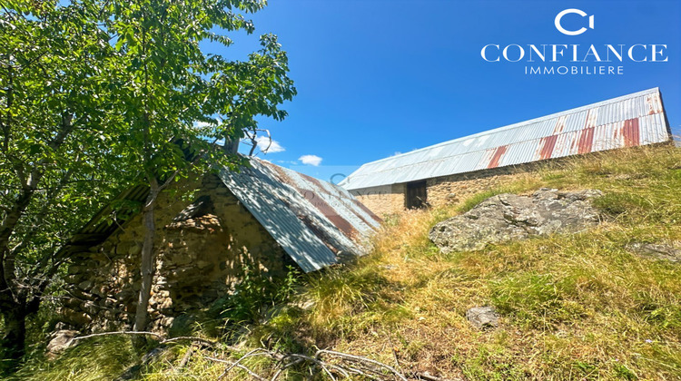 Ma-Cabane - Vente Maison Saint-Étienne-de-Tinée, 65 m²