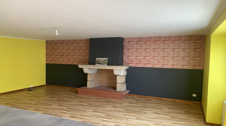 Ma-Cabane - Vente Maison Saint-Étienne-du-Bois, 170 m²