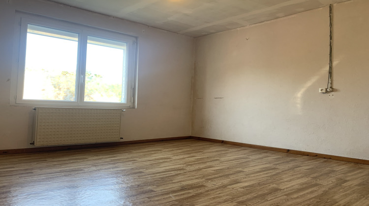 Ma-Cabane - Vente Maison Saint-Étienne-du-Bois, 170 m²