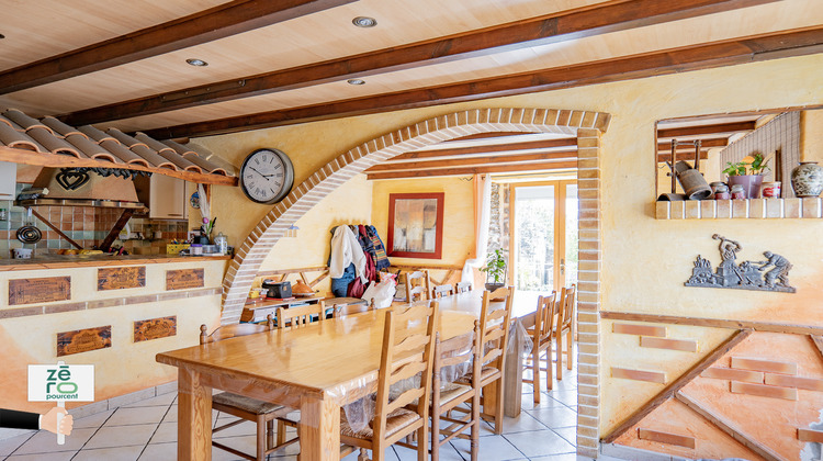 Ma-Cabane - Vente Maison Saint-Étienne-du-Bois, 174 m²