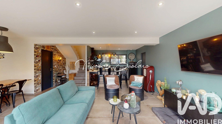 Ma-Cabane - Vente Maison Saint-Étienne-du-Grès, 186 m²