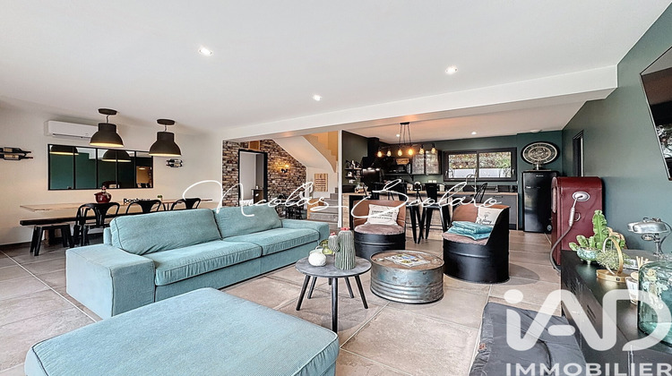Ma-Cabane - Vente Maison Saint-Étienne-du-Grès, 187 m²